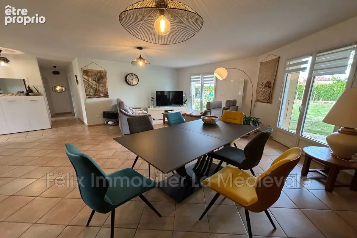 Maison 5 pièces 115 m² à vendre à Marcillac-Saint-Quentin (24200) - photo 6