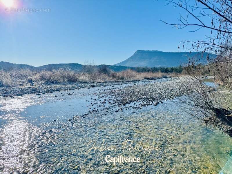 Maison à LA BATIE-MONTSALEON