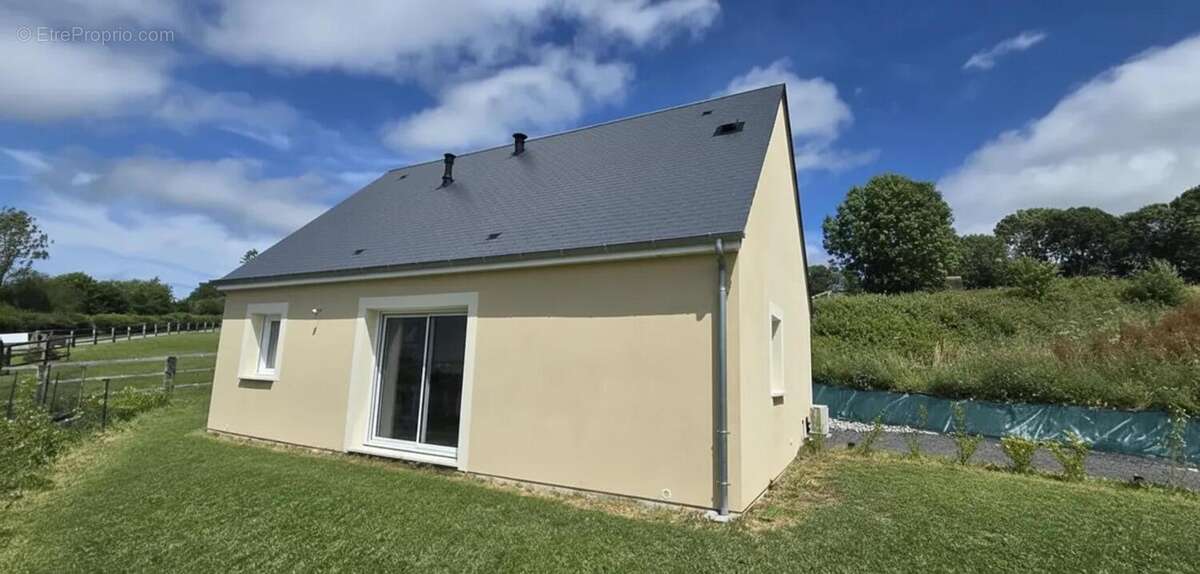 Maison à CAMBREMER