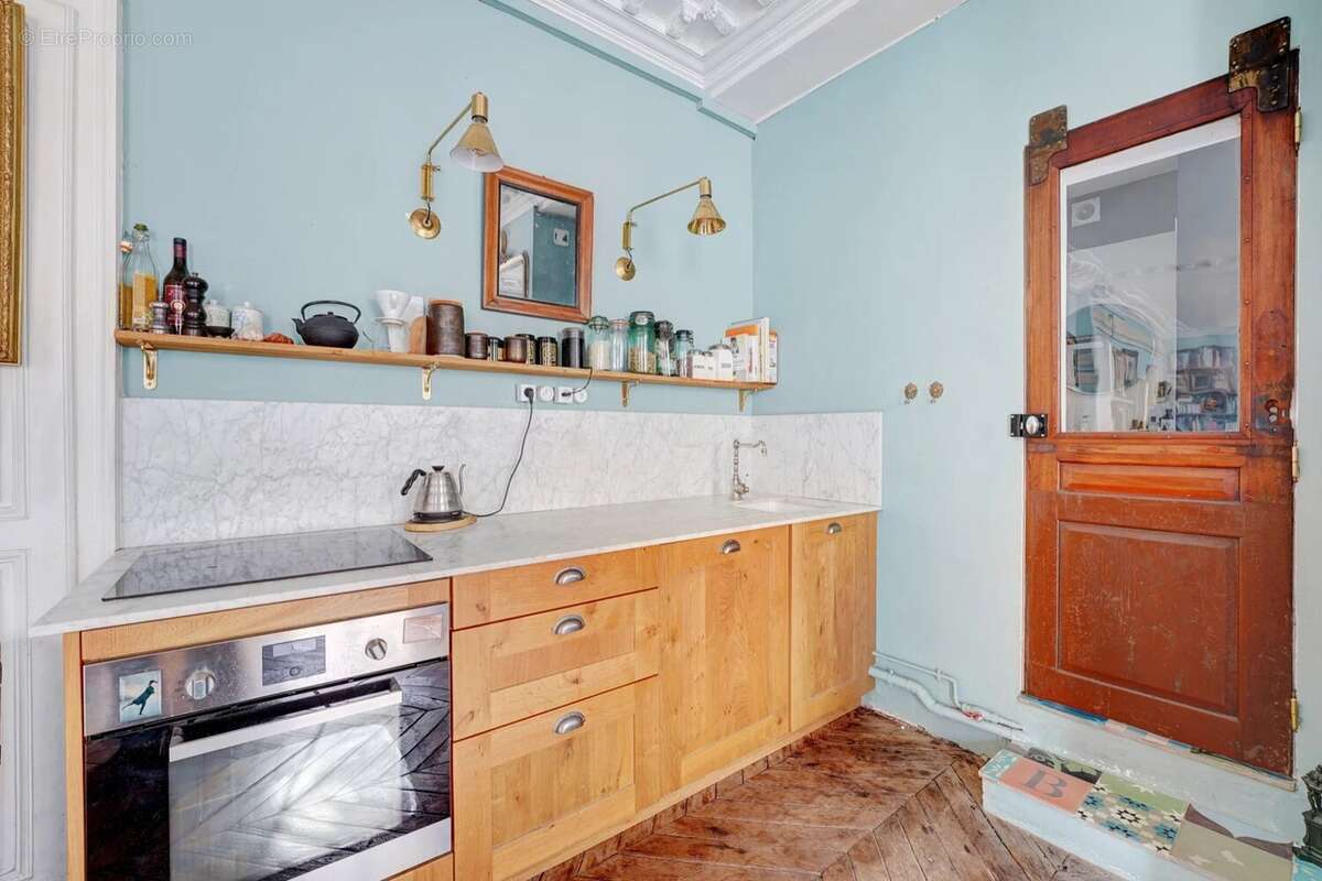 Appartement à PARIS-3E