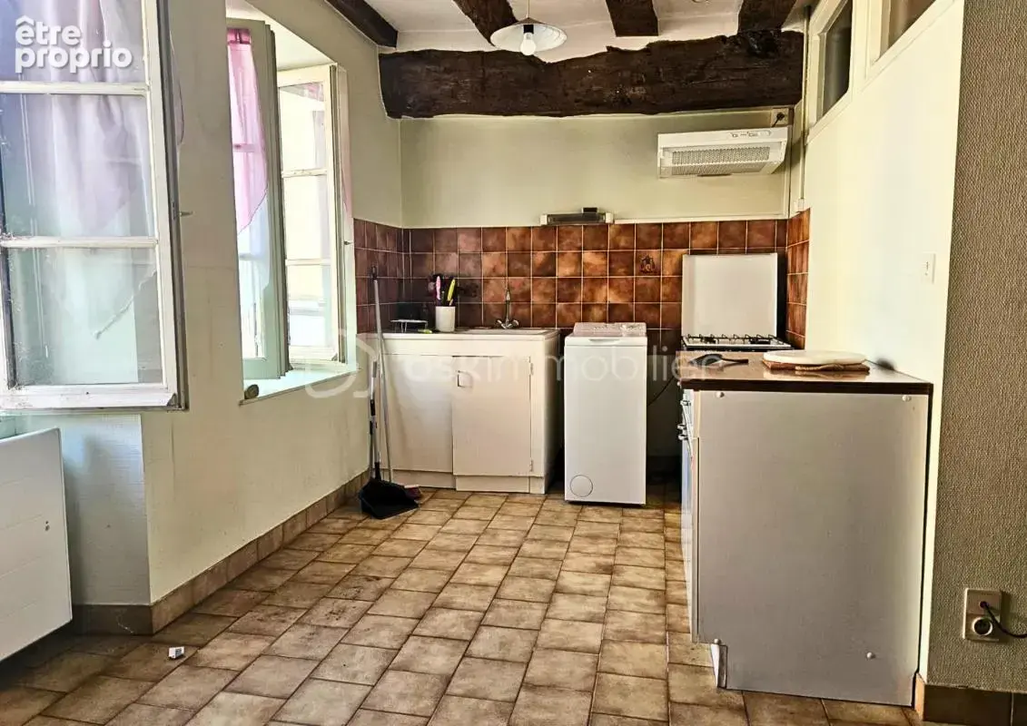 Découvrez cet ensemble immobilier situé au cœur d’un charmant village dynamique de Sud Touraine - photo 20
