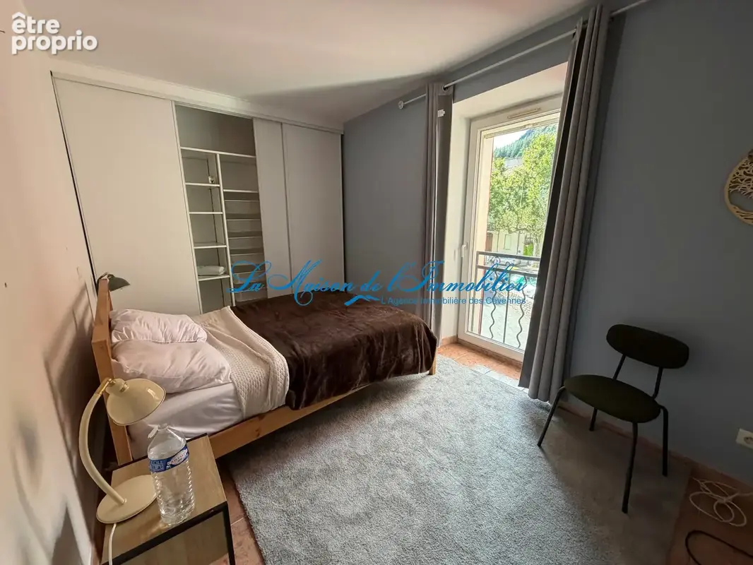 Anduze, dans immeuble de caractère entièrement rénové, appartement duplex F3/F4 - photo 4