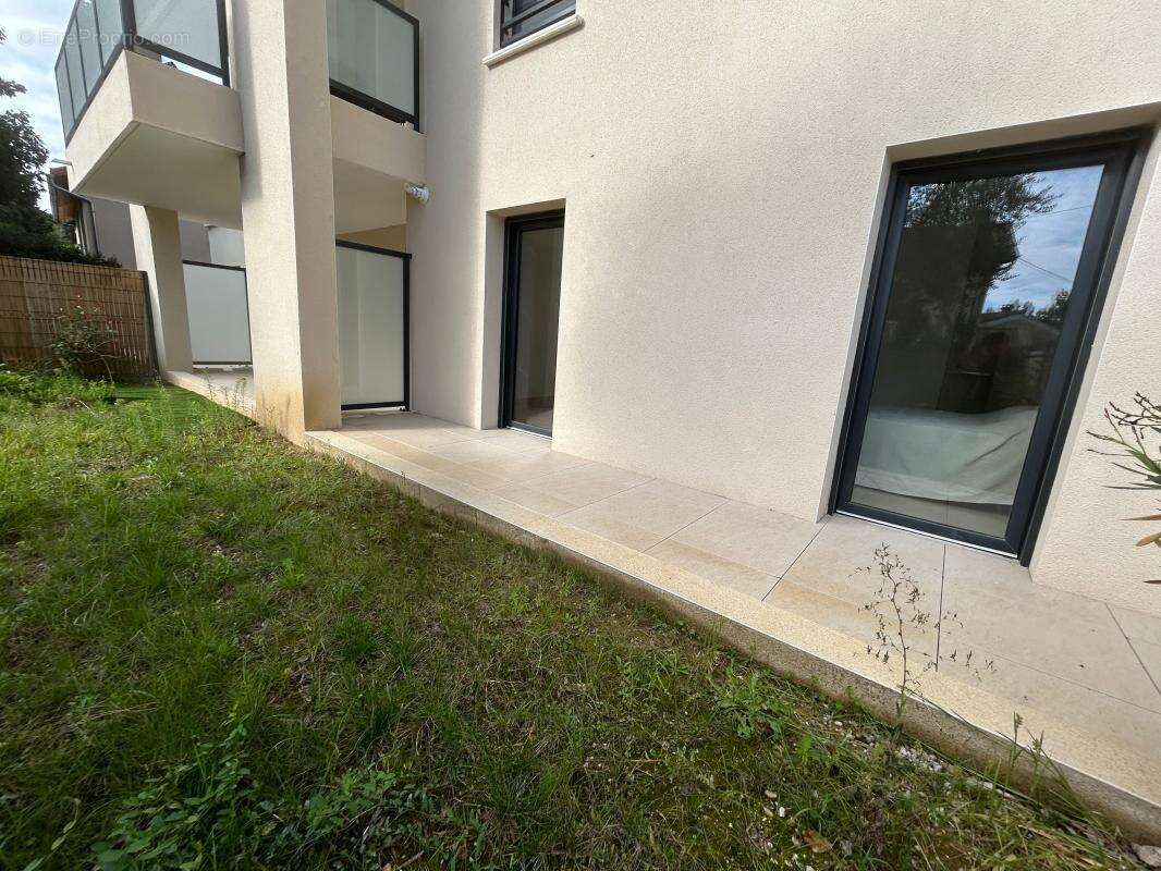 Appartement à VAISON-LA-ROMAINE