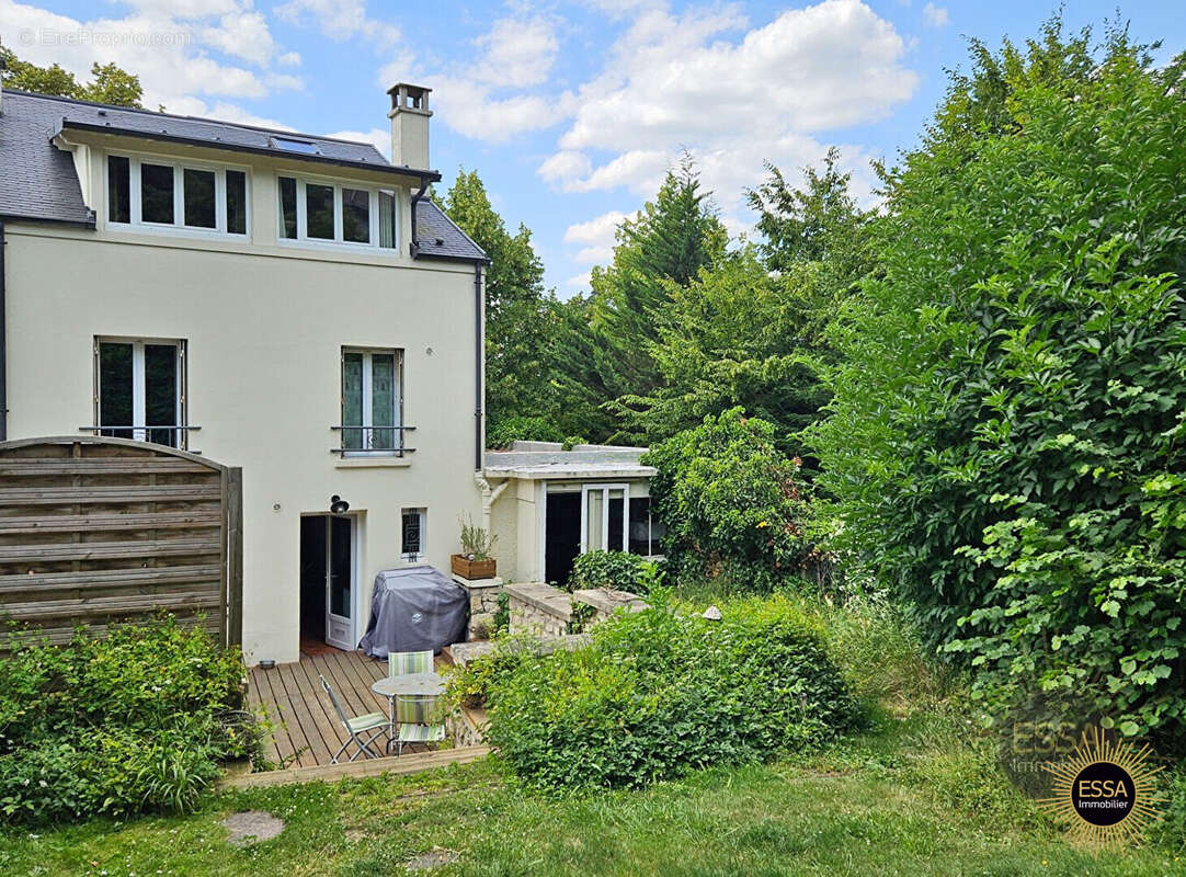 Maison à MARLY-LE-ROI