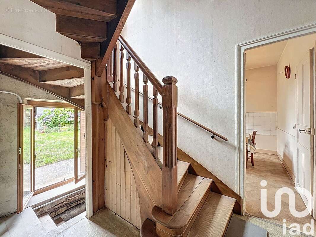 Photo 3 - Maison à LE LONZAC