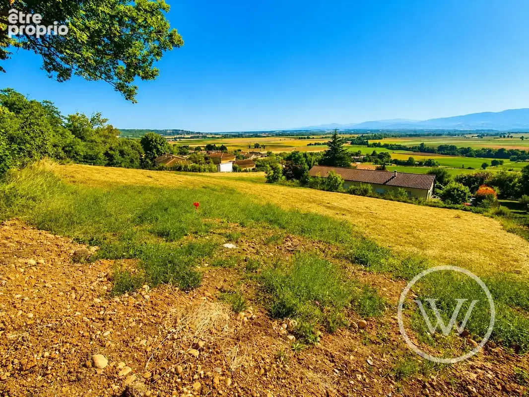 Terrain 2033 m² à Les Cotes-D'arey  - photo 2