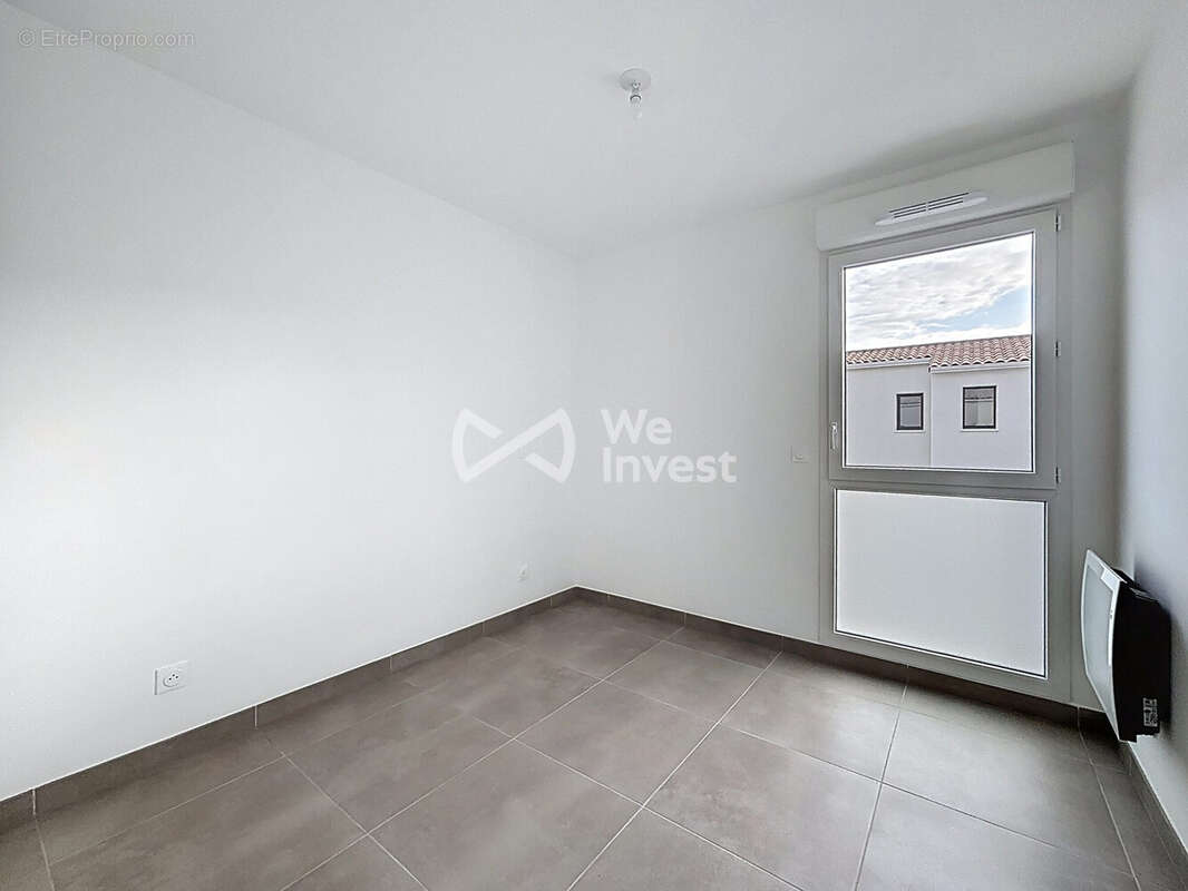 Appartement à VIC-LA-GARDIOLE