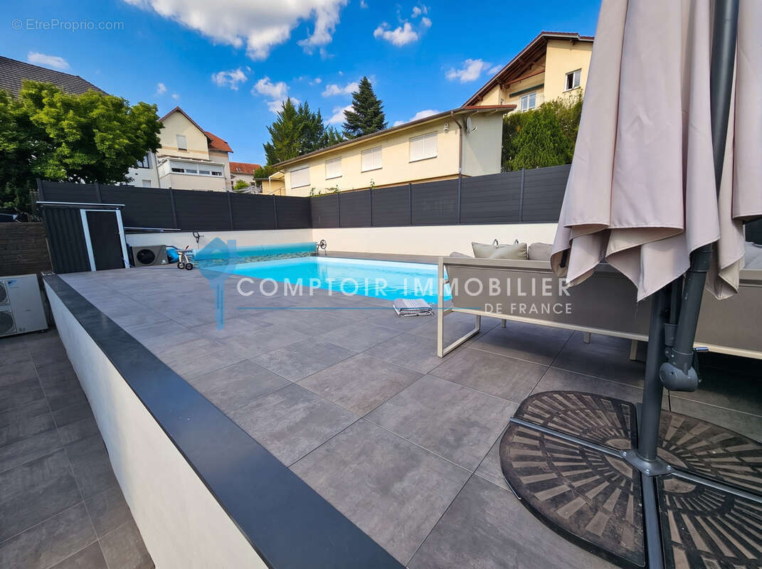 Maison moderne avec piscine dans une impasse calme à Freyming-Merlebach - photo 2