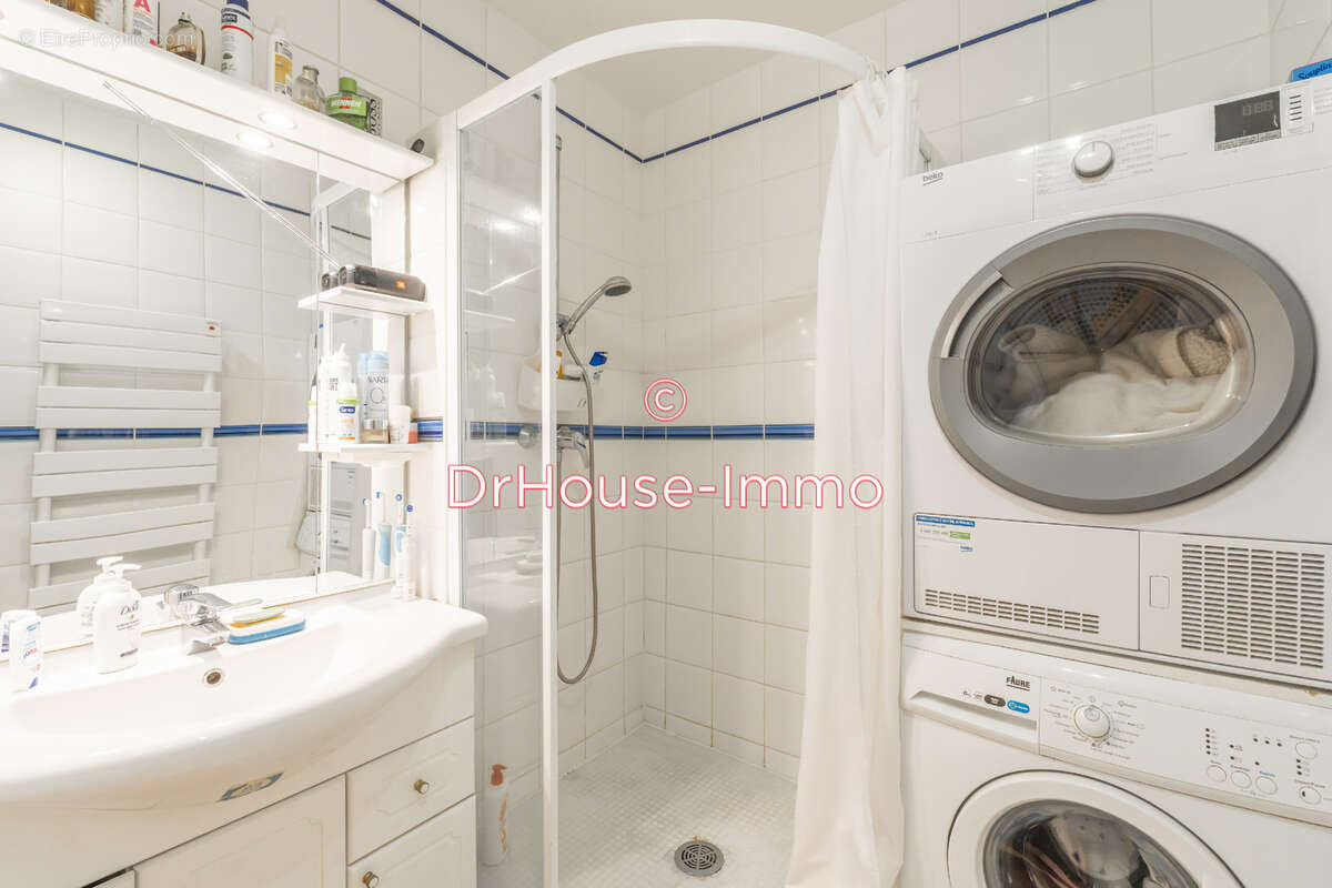 Appartement à LA CELLE-SAINT-CLOUD