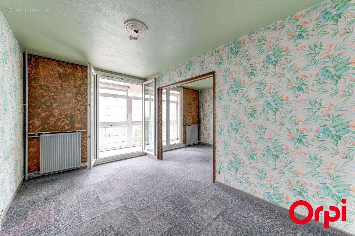 Appartement à VENISSIEUX