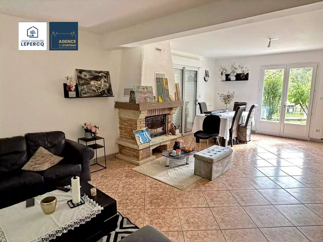 Maison à PIERREFONDS