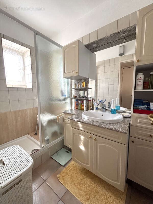 Appartement à MARSEILLE-13E