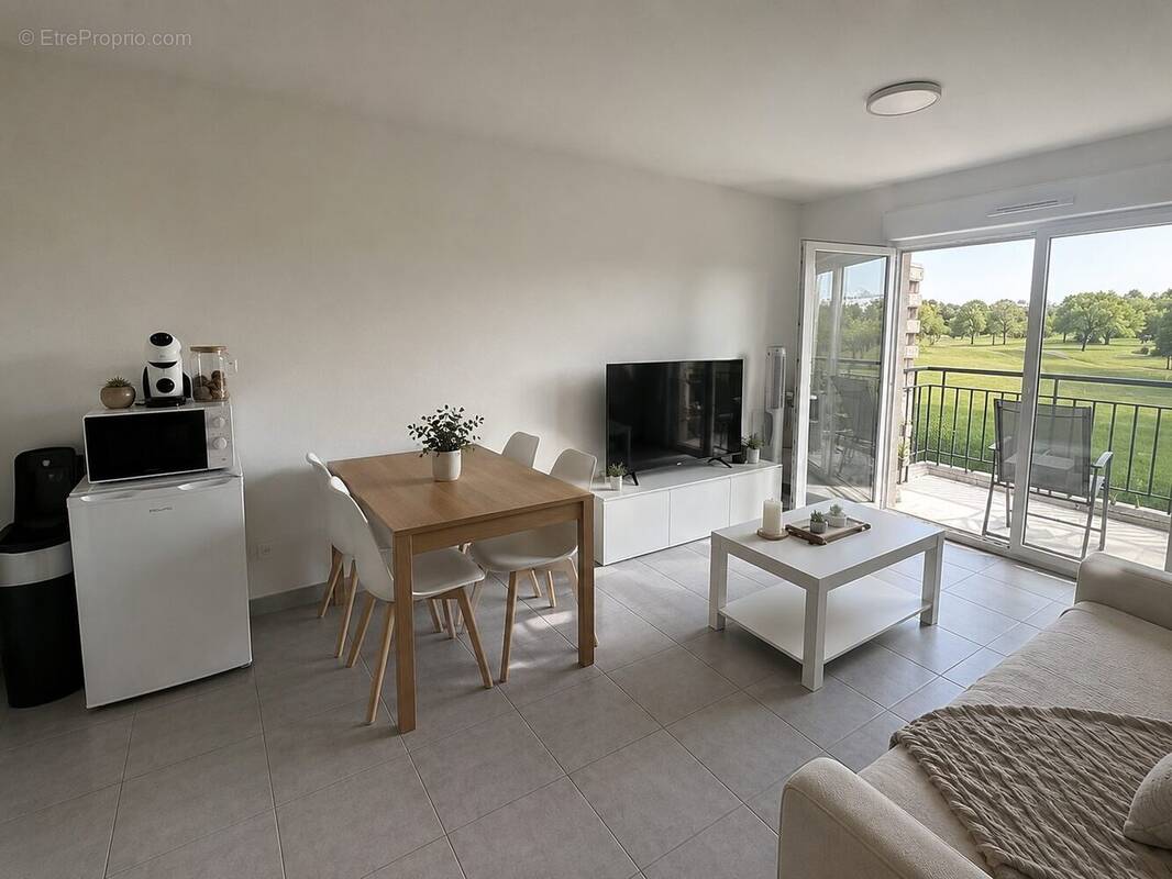 Appartement à JUVIGNAC