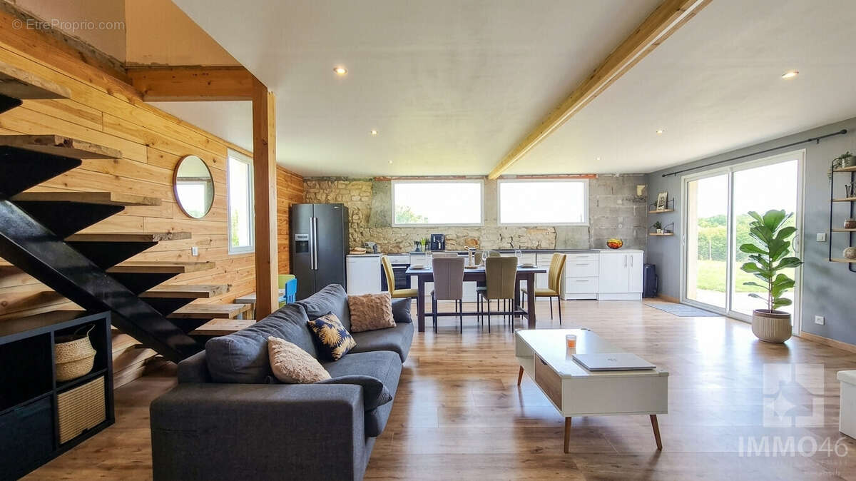 Maison 137 m² à Cahors  - photo 7