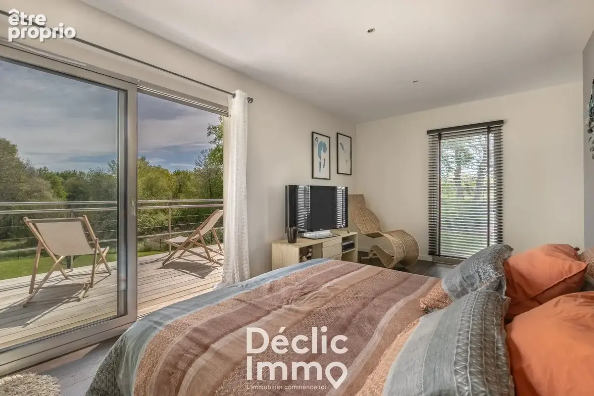 À vendre villa d'architecte 210m2 à Loupes - photo 10