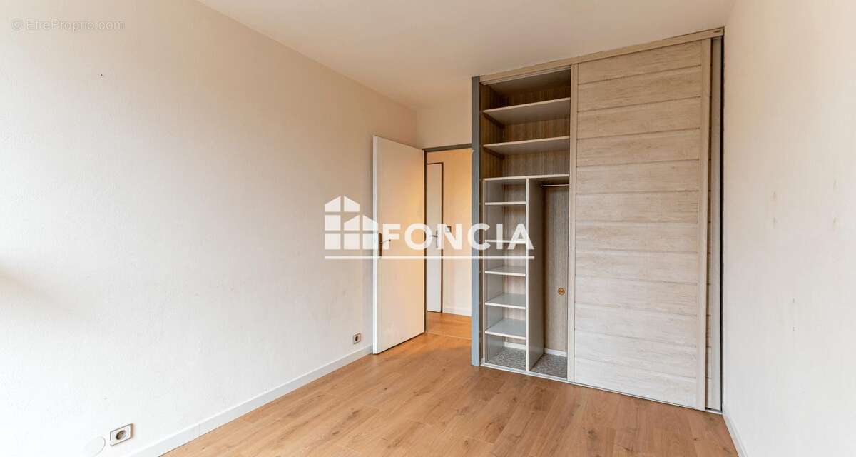 Appartement à PONTAULT-COMBAULT