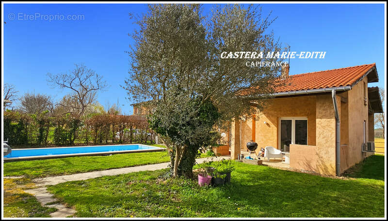 Maison PLAIN-PIED 110,23 M² - 6 pièces - 3 chambres + Mezzanine -Garage - Piscine neuve - PARCELLE 949 M² SEGOUFIELLE (32) - photo 26