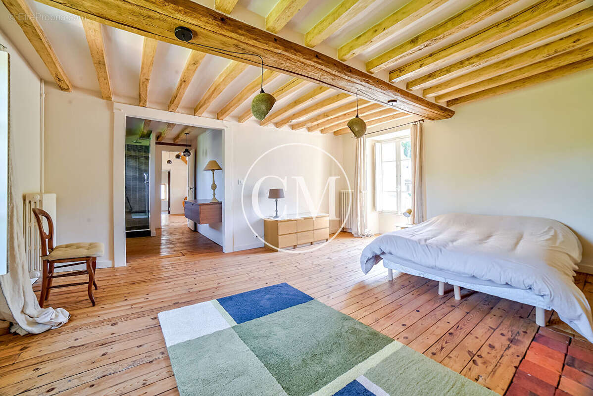 Maison à MONTFORT-L&#039;AMAURY