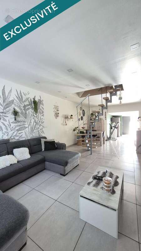 Photo 2 - Maison à HARNES