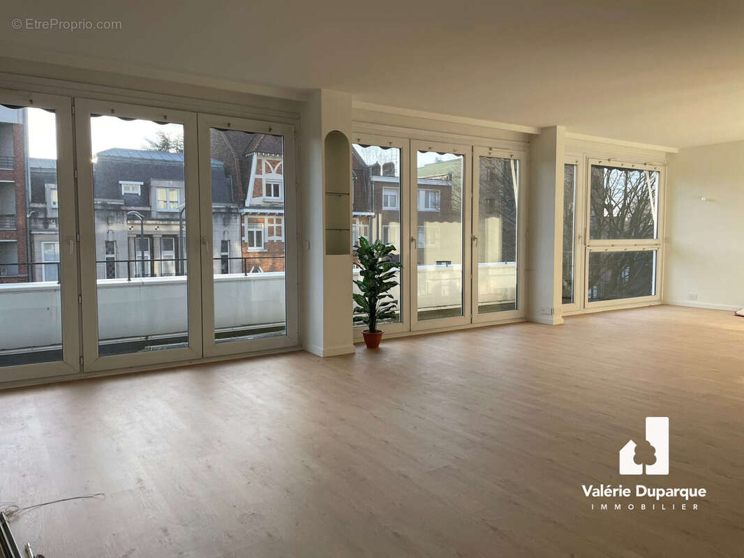 Appartement à MARCQ-EN-BAROEUL