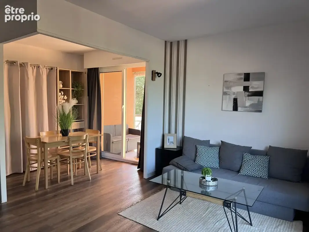 Appartement à SAINT-RAPHAEL