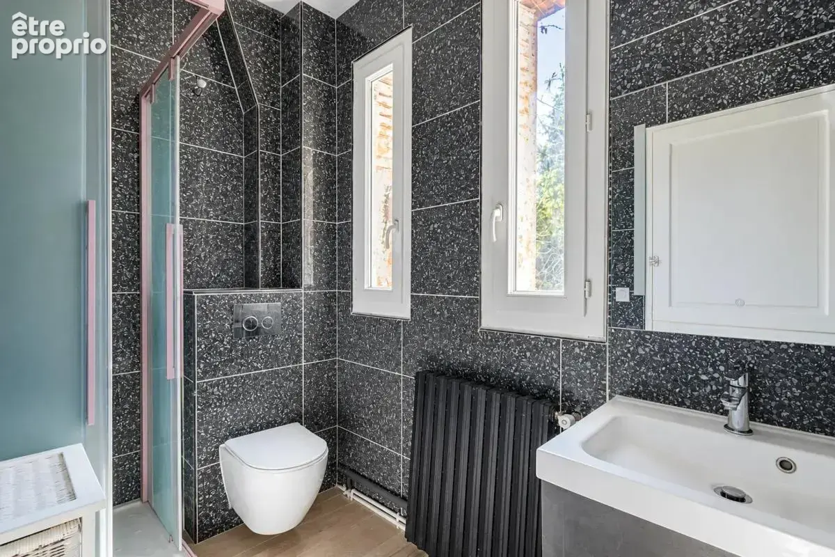 Maison familiale de 150 m² avec jardin et garage – 94290 - photo 11