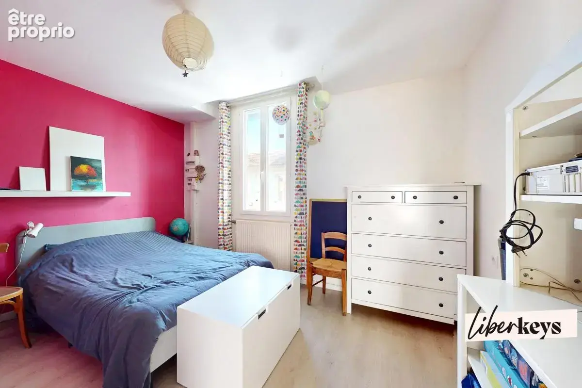  Exclusivité Maison de villeT6 avec extérieur et garage à fort potentiel locatif - photo 3