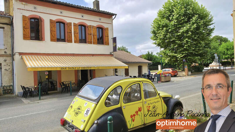Appartement à SAINTE-FOY-DE-PEYROLIERES