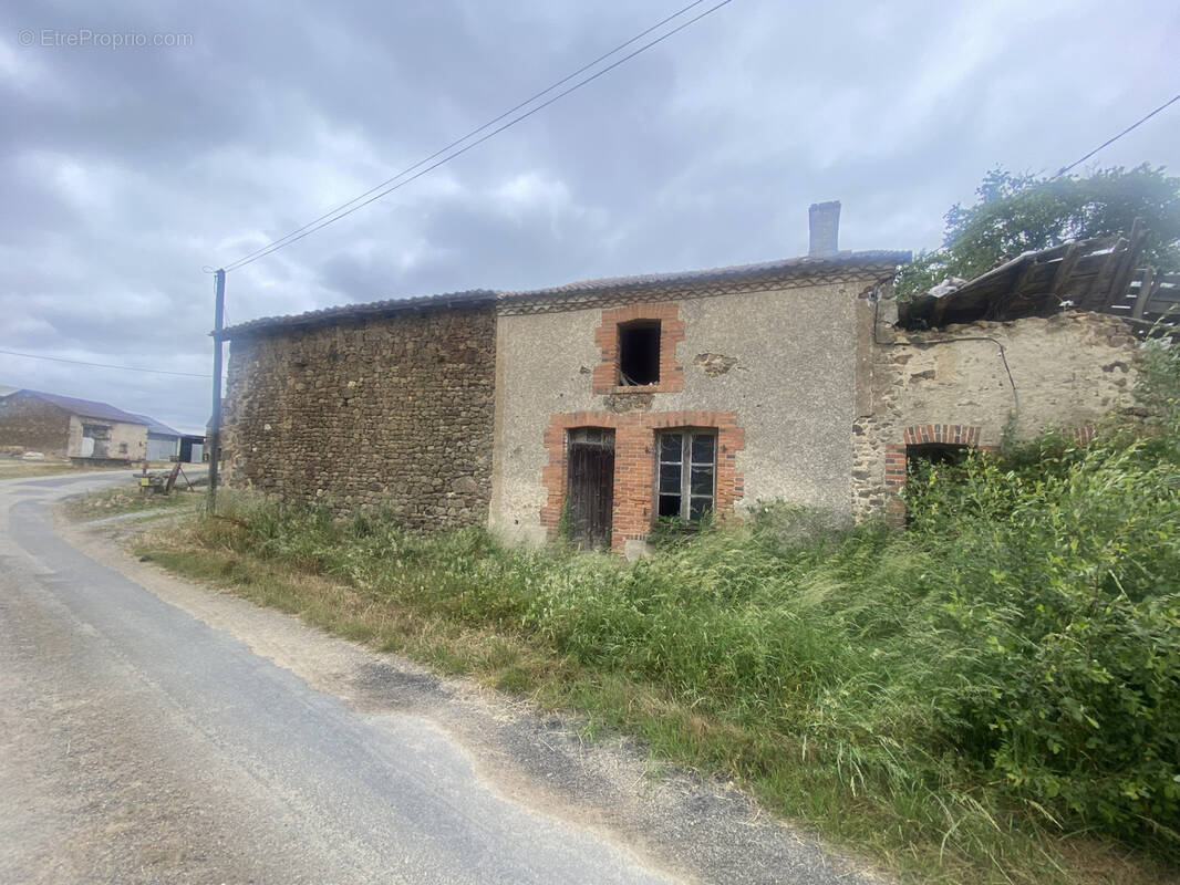 Maison à DINSAC