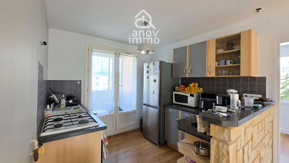 Appartement à FONTAINE