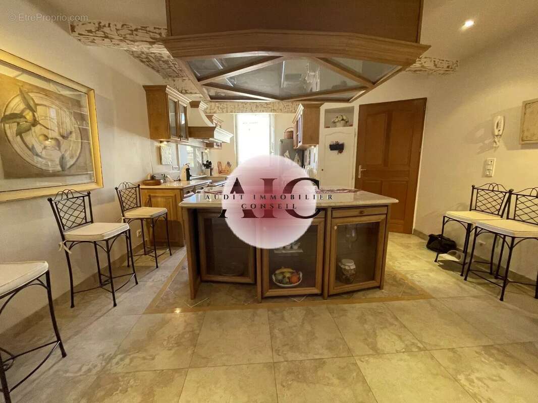 Appartement à FAYENCE