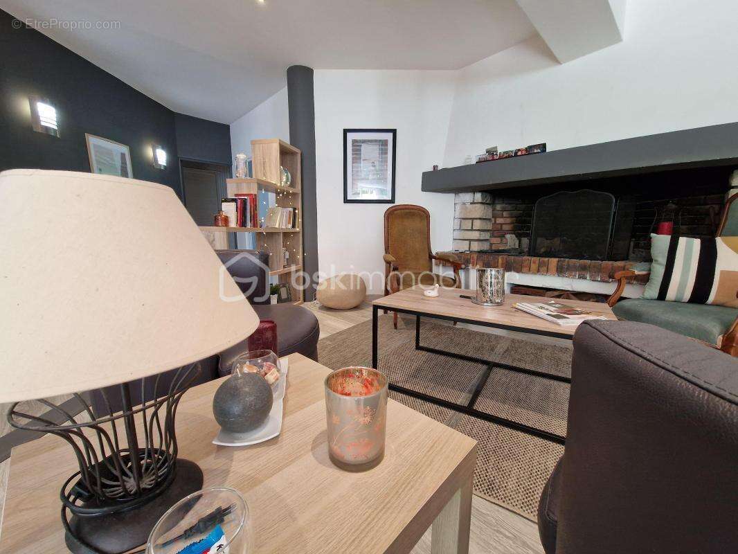 Appartement à CLAIRVAUX-LES-LACS