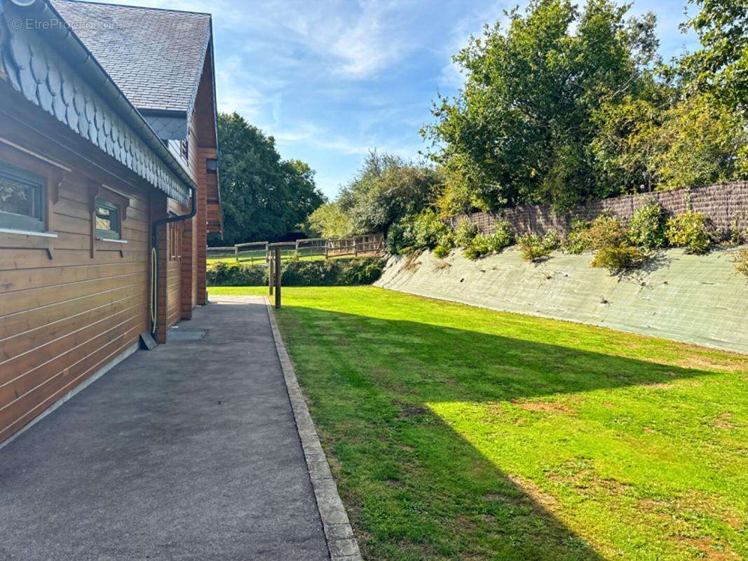 Maison à SOUVIGNE-SUR-SARTHE