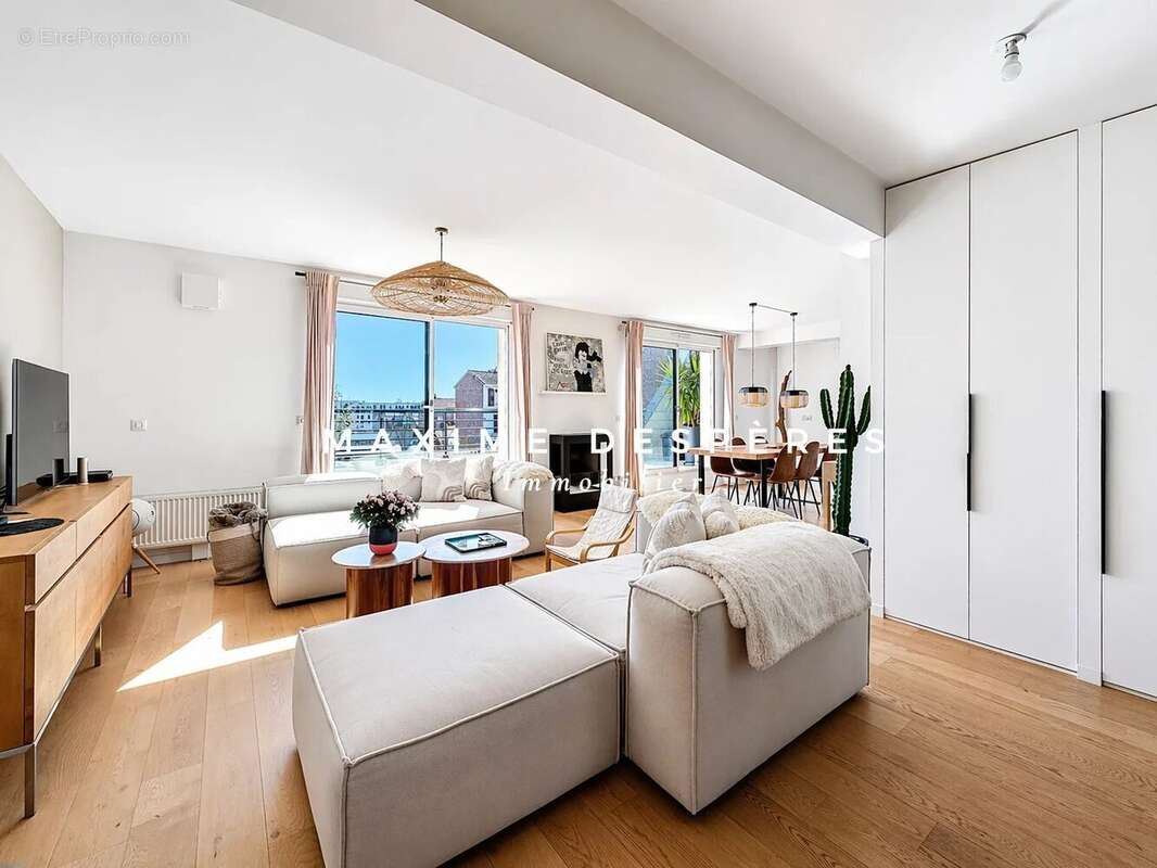 Appartement à SURESNES