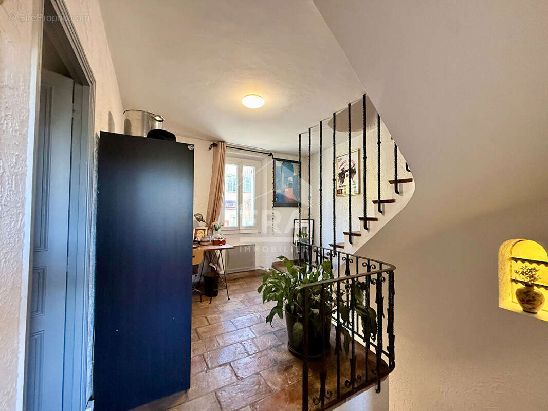 Maison à MOUGINS