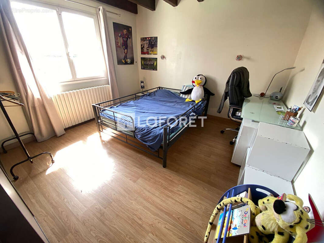 Maison à MARTIGNAS-SUR-JALLE