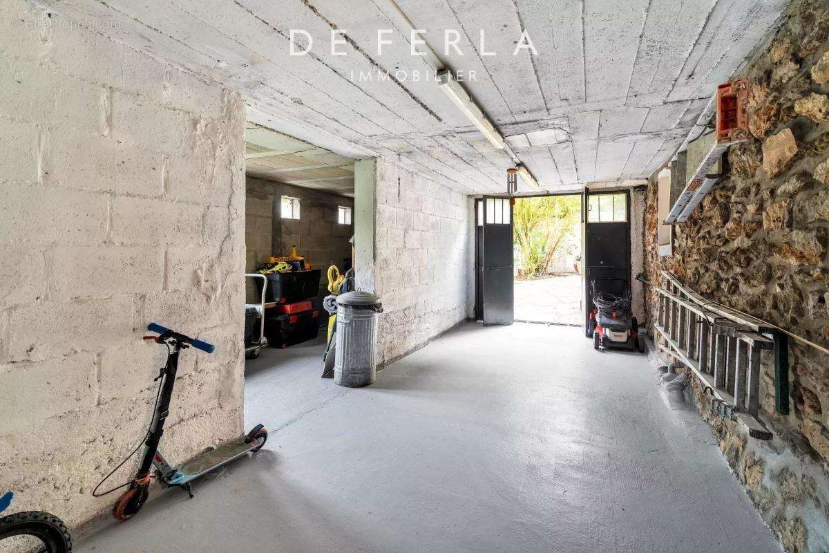 Maison à NEUILLY-SUR-MARNE