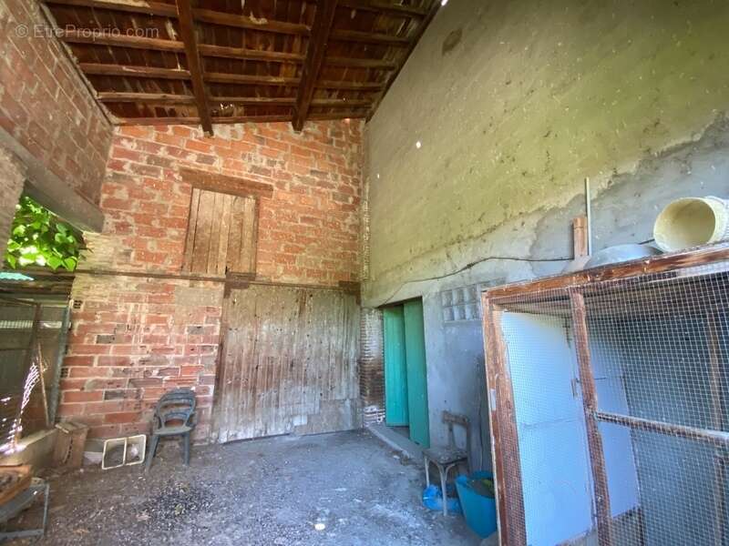 Dpt Pyrénées Orientales (66), à vendre proche VINCA maison en pierres 120 m² avec jardin et grange à rénover - photo 17