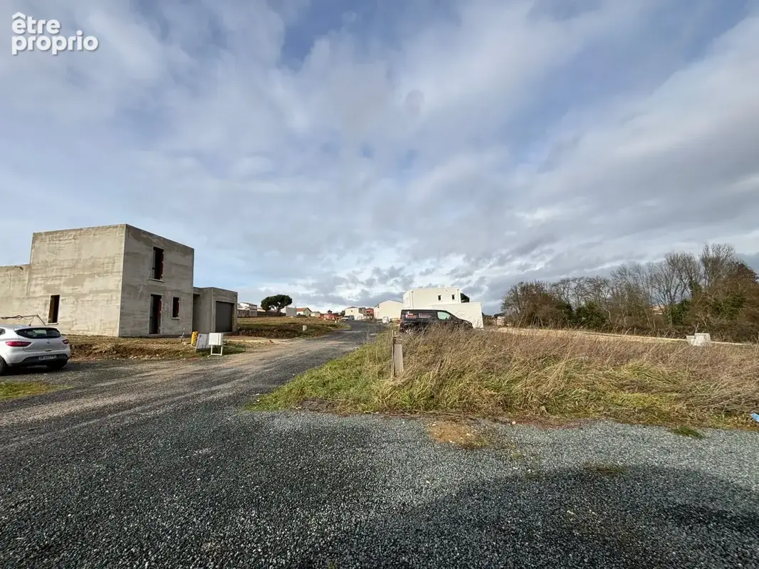 Terrain à bâtir de 426 m² à VAUX-SUR-MER (17) - photo 4