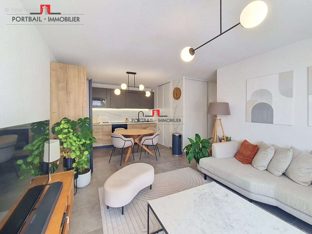 Appartement 62 m² à Bassens  - photo 2