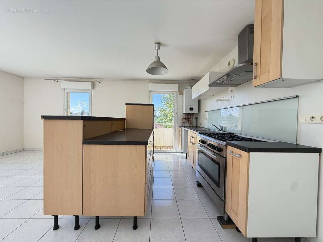 Appartement à QUINTAL