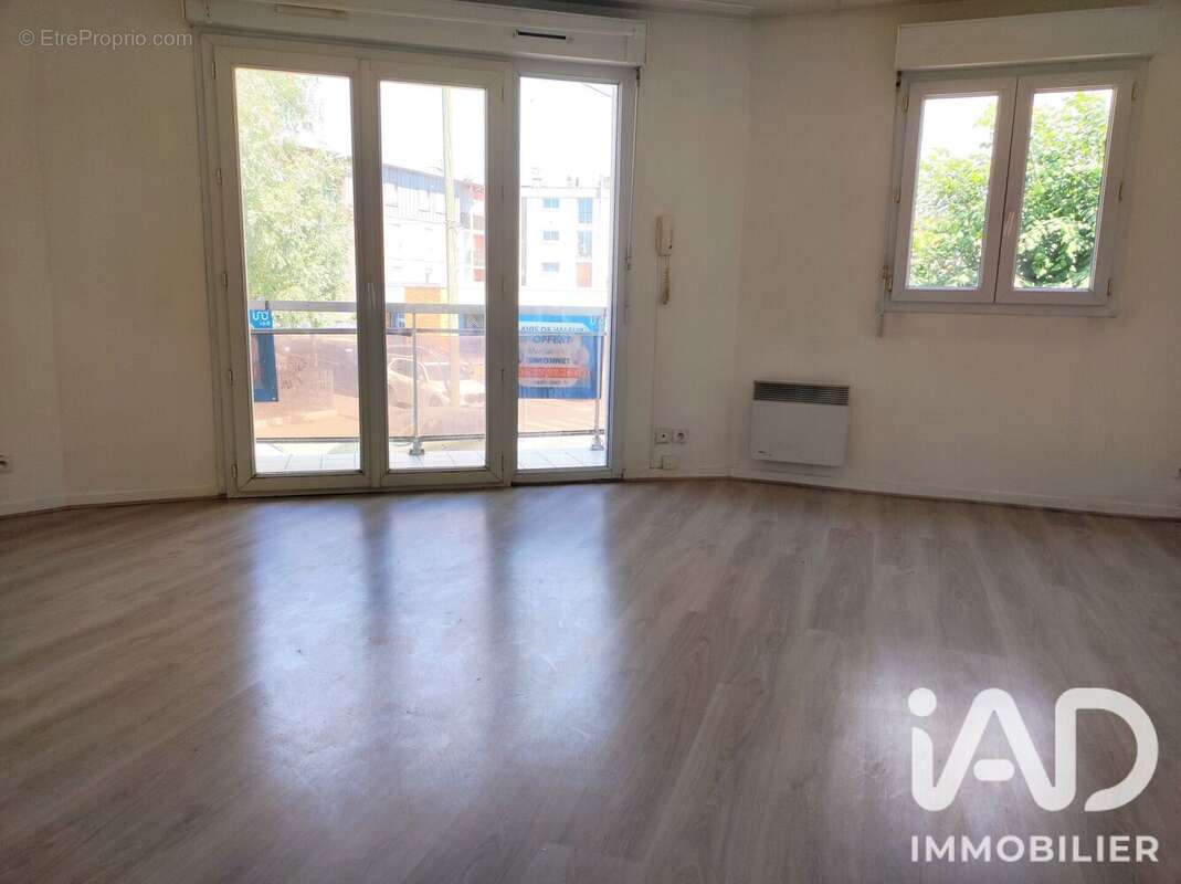 Photo 2 - Appartement à VILLIERS-LE-BEL