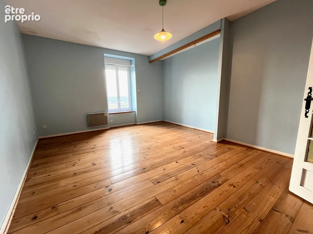 Secteur CASTELMORON SUR LOT,  dans le village de MONCLAR D'AGENAIS maison de ville de type 4 d'environ 146,53 m2.  Cette grande  - photo 10