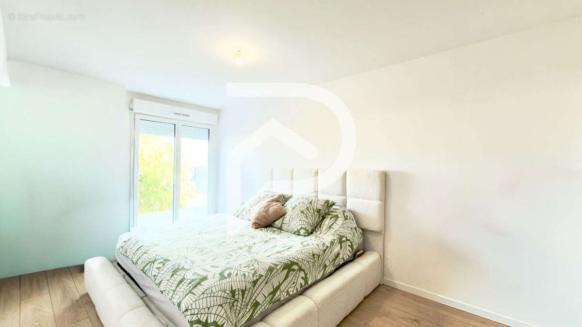 Appartement à LE BLANC-MESNIL