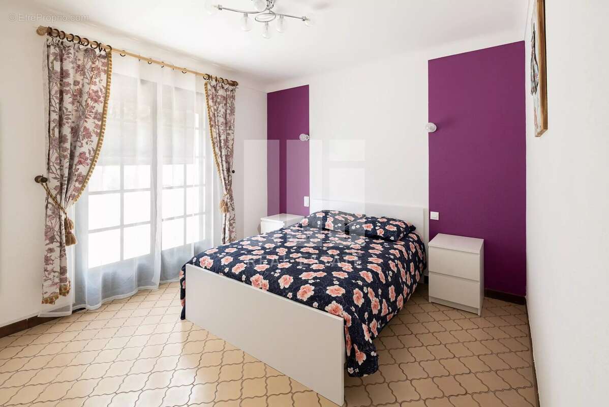 Baisse de prix - mougins - villa 4 ch avec piscine et magnifique terrain plat - photo 12