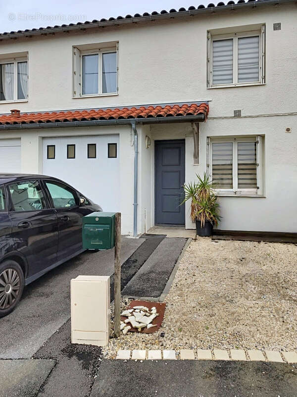 Maison lumineuse au calme avec jardin clos 3 chambres garage - photo 4