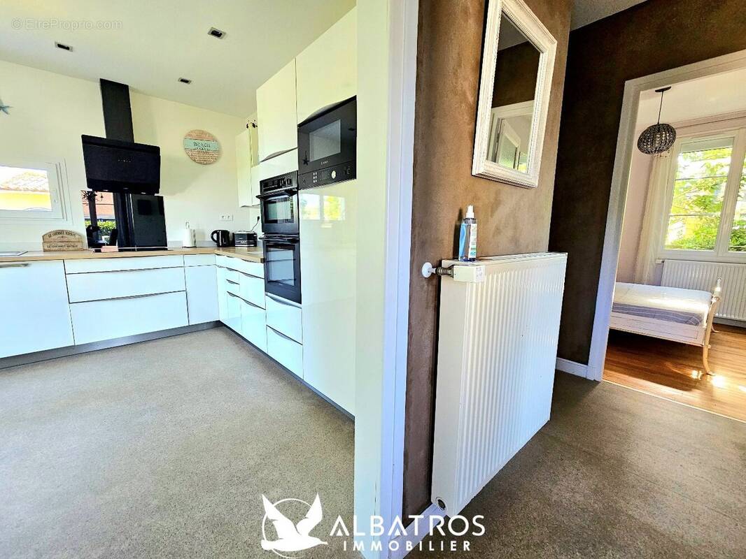 Maison proche mer Riva-Bella  3 chambres  Hangar 60 m² - photo 2