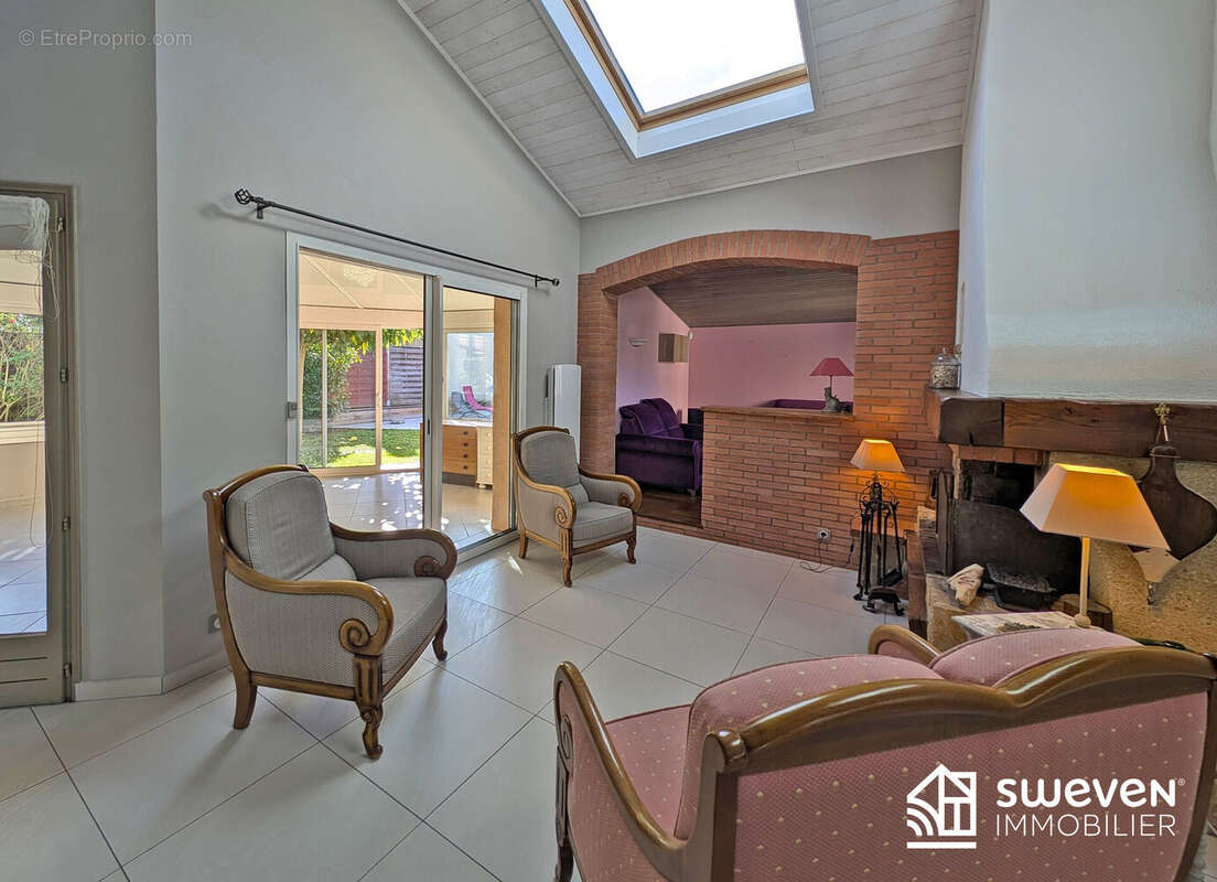 Maison à LABARTHE-SUR-LEZE