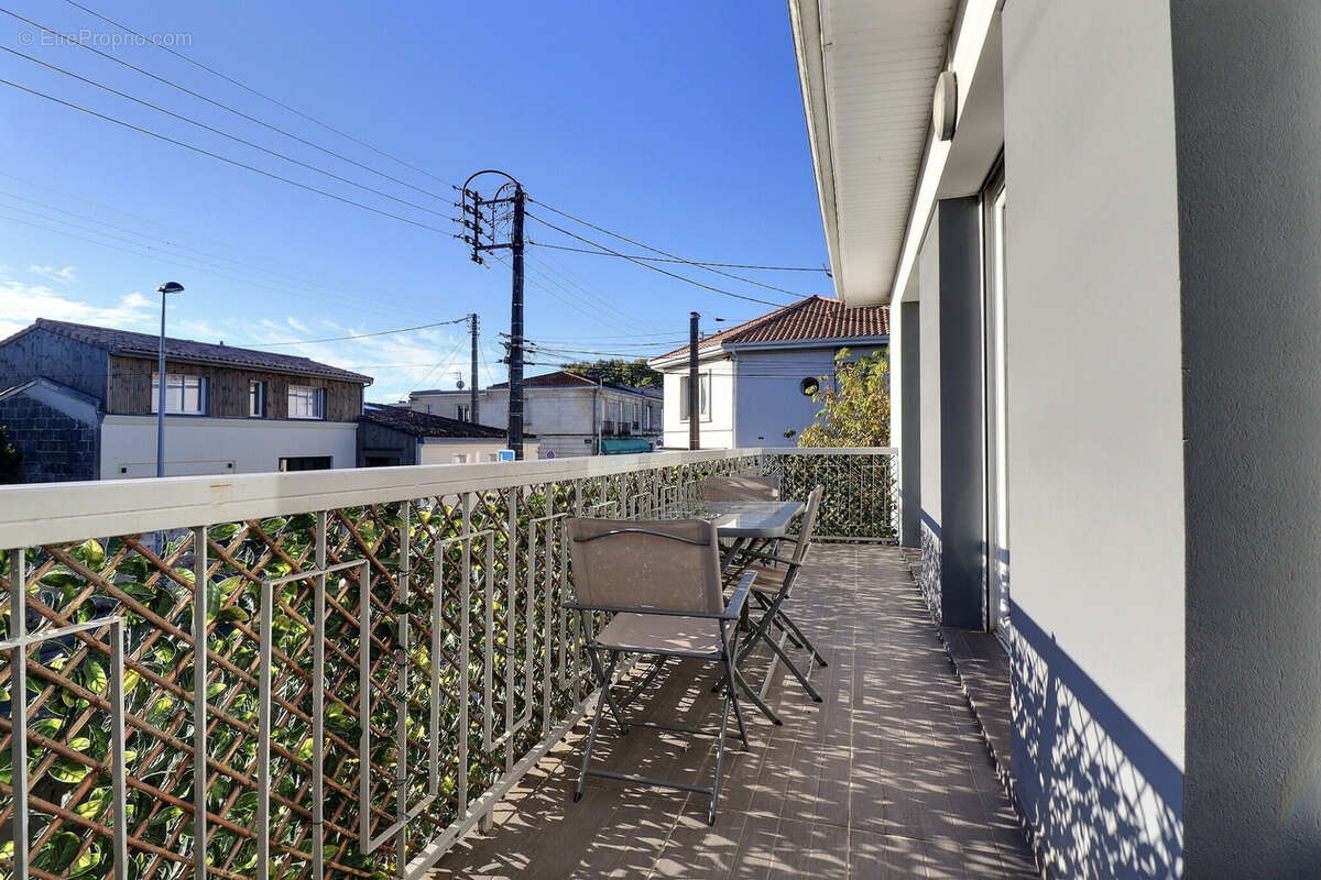 Appartement à BORDEAUX