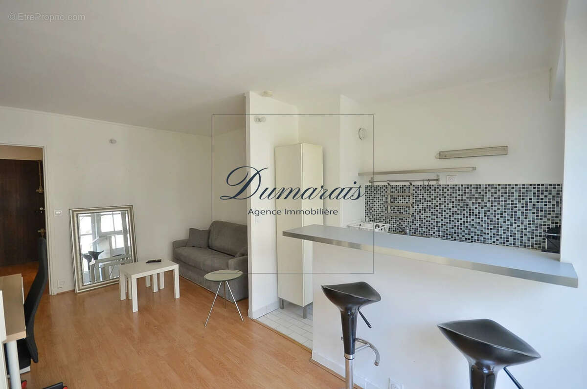 Appartement à PARIS-3E